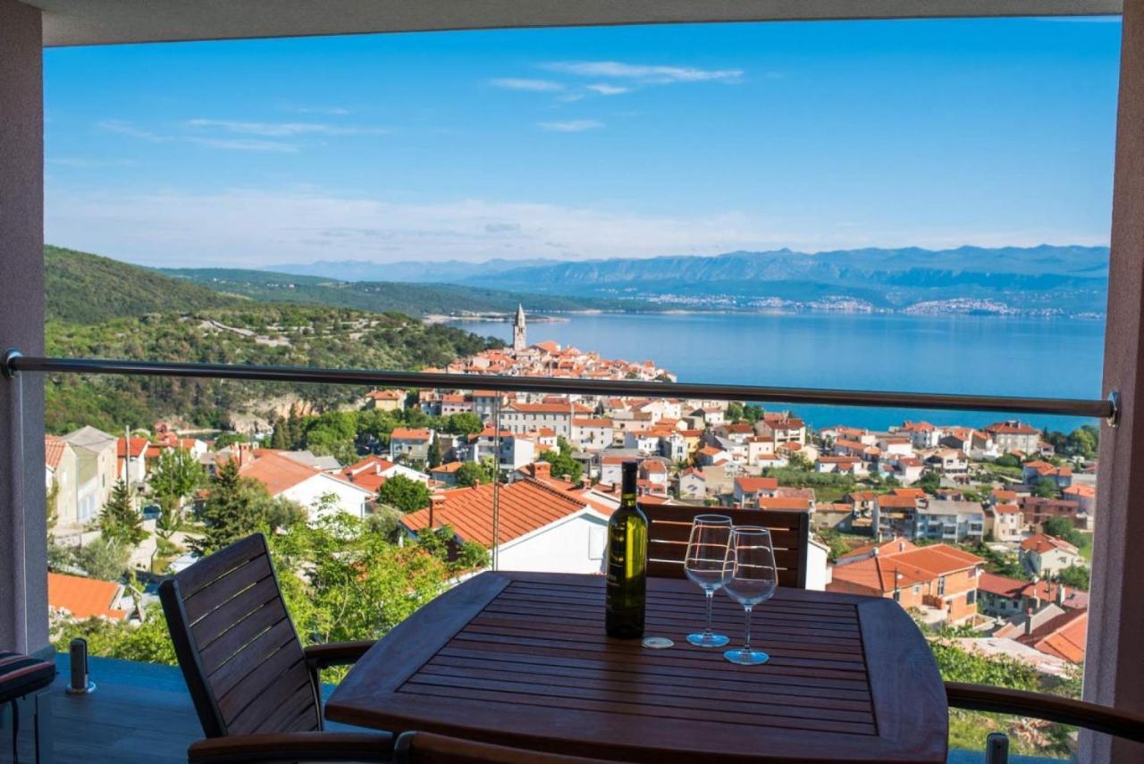 Apartman Zoe Vrbnik Exterior foto